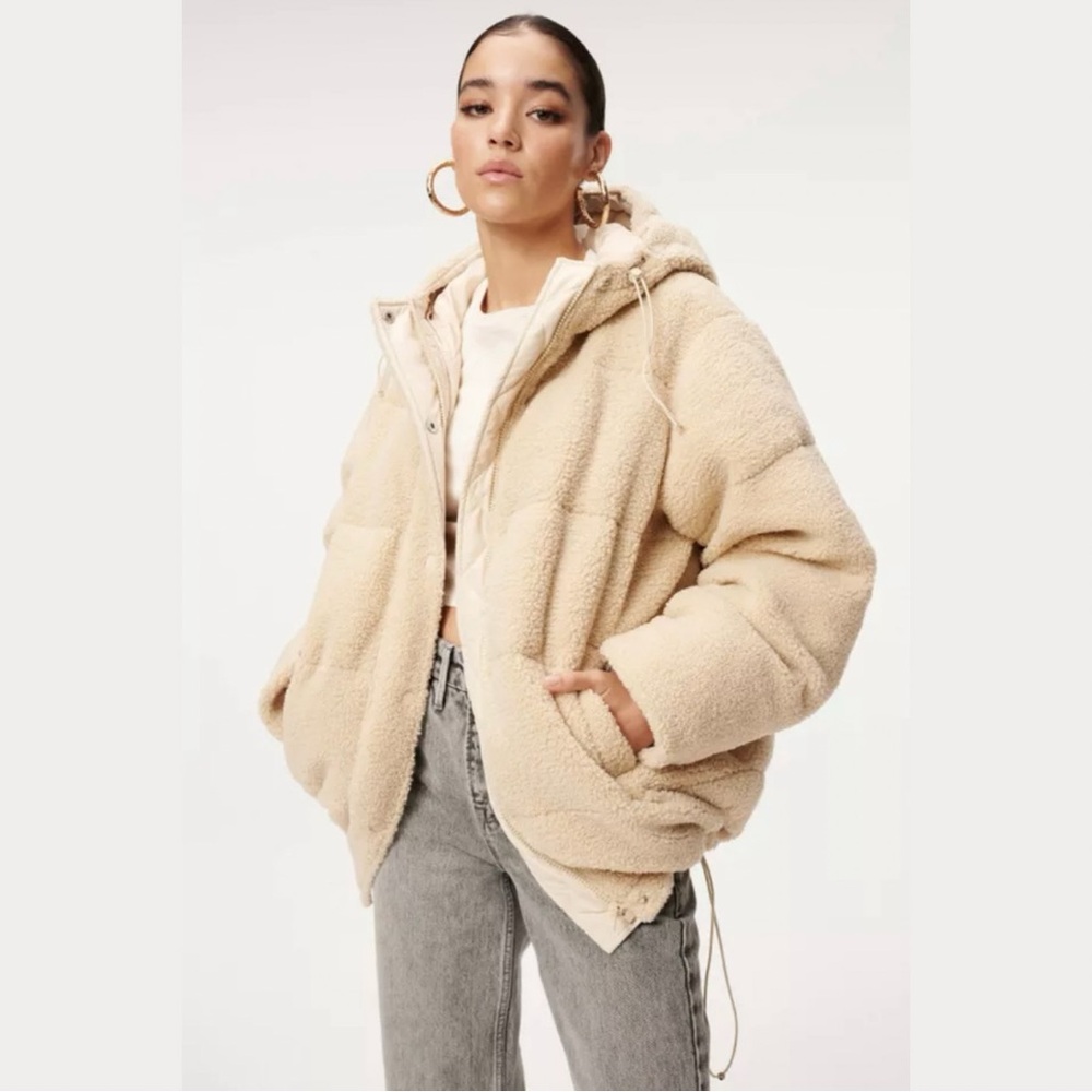 Good American Womens Essentials Sherpa Cocoon Hooded Puffer Coat Size 2 Cream
